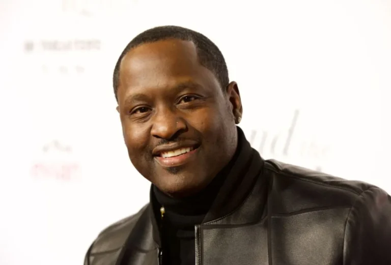 Deshae Frost Net Worth Online Income